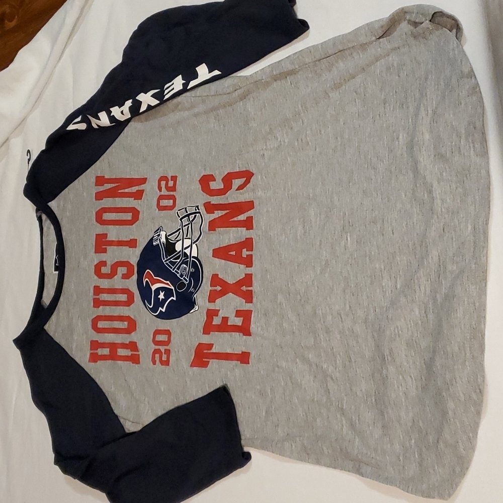 T-shirt‎